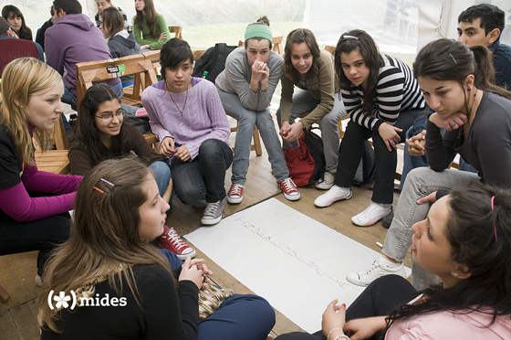 Jovenes de diferentes edades y regiones se unieron para exigir al próximo presidente cambios para Colombia