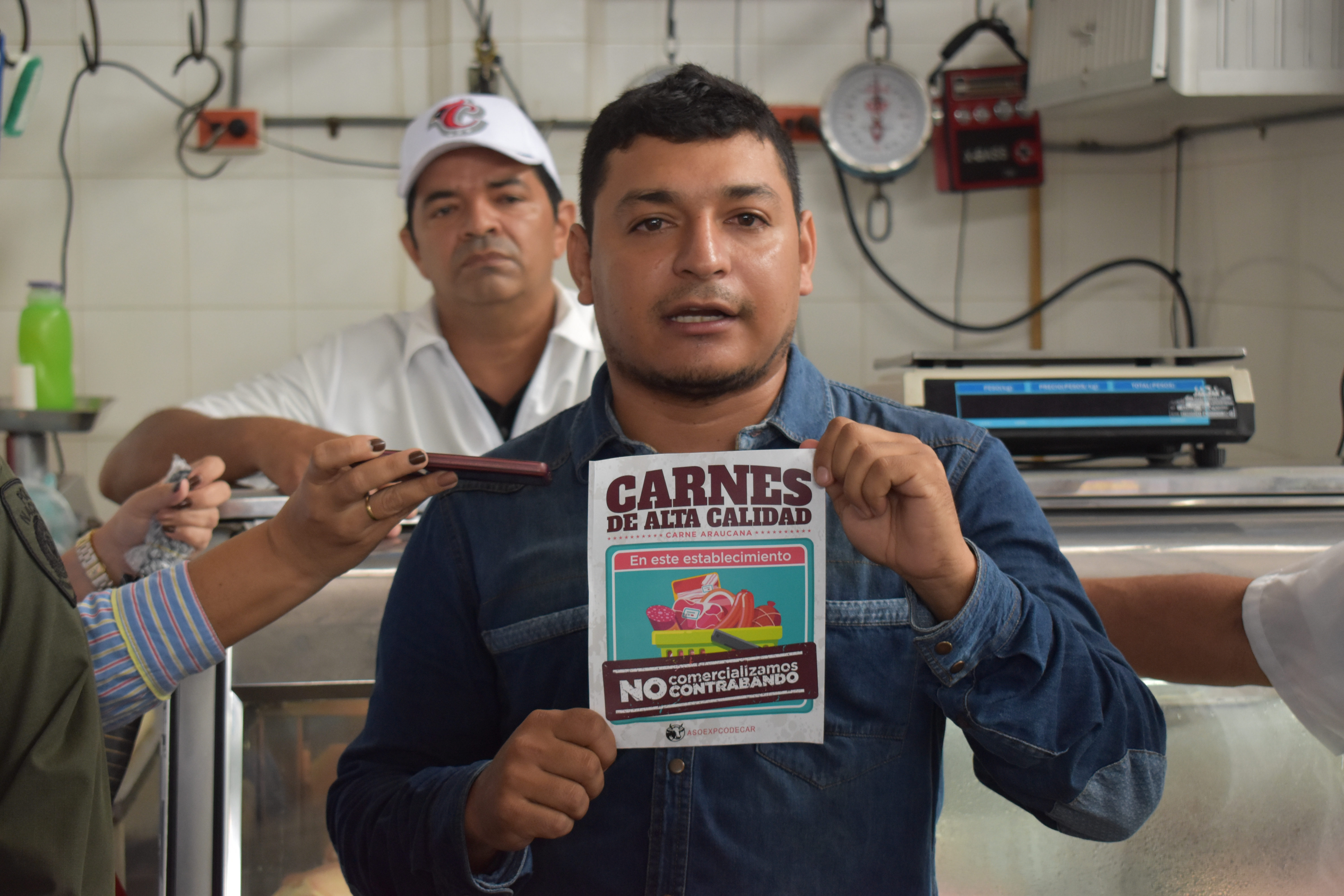 Compre legal en los establecimientos debidamente identificados