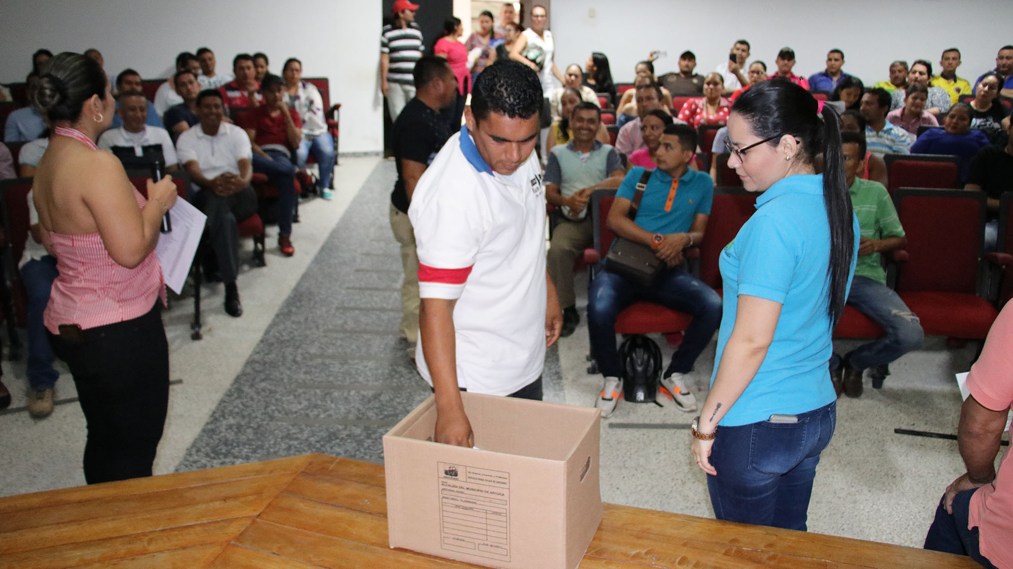 Fonvida realizó sorteo de ubicación de lotes a 70 miembros de la Asociación de Transportadores