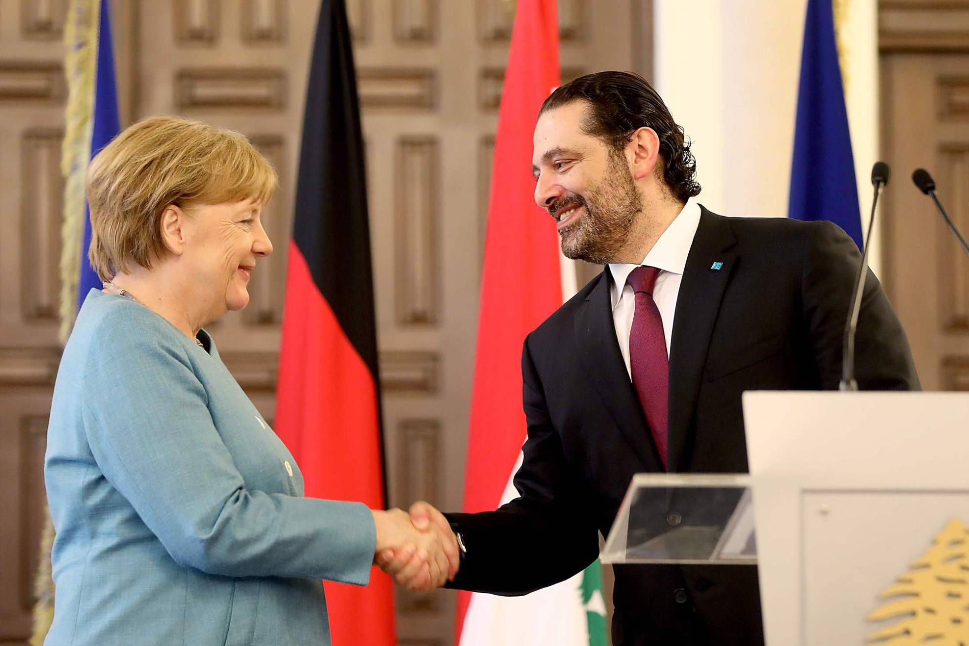Merkel promete una inyección de inversiones en su visita a Líbano