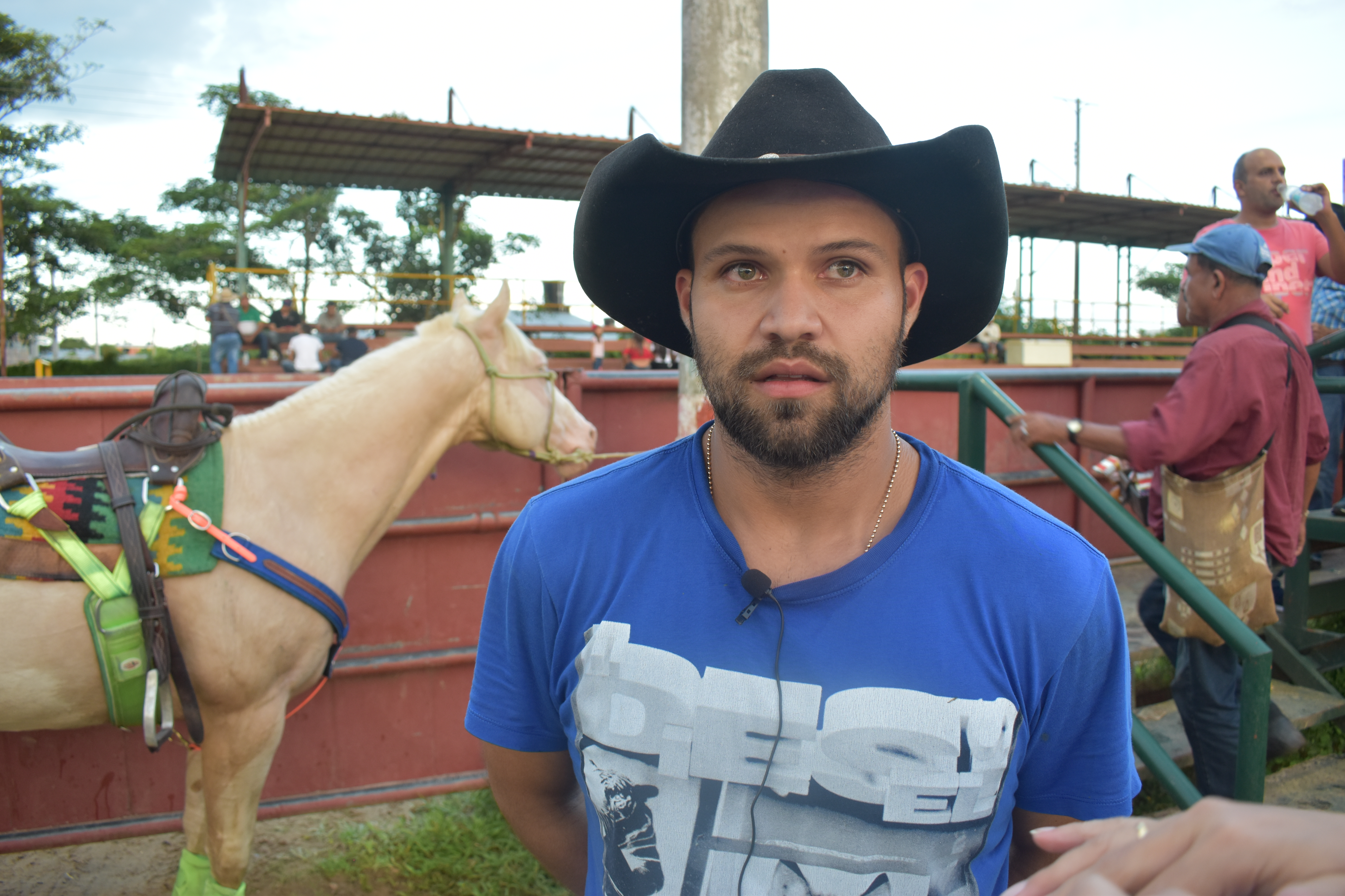 Gran coleo «Mano a mano»