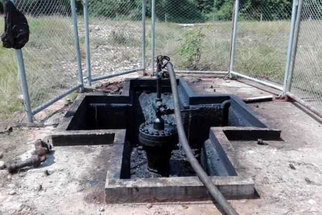 Denuncian que hay actividad en pozo petrolero abandonado en Santander