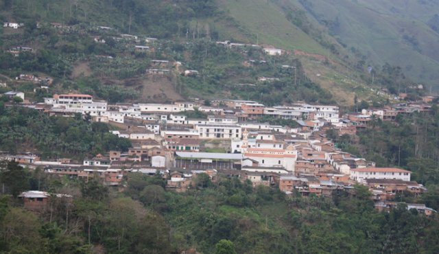Asesinado joven en vía veredal de Hacarí