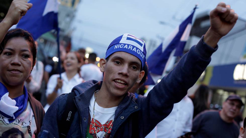 Nicaragua se echa a la calle para protestar contra Ortega