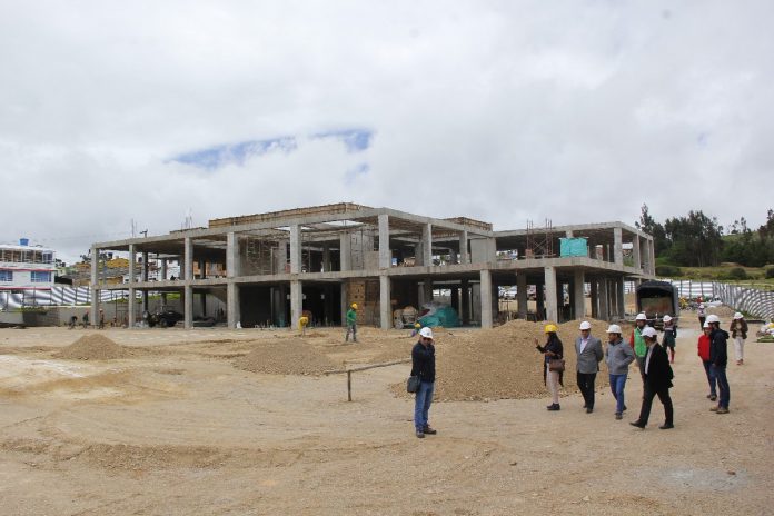 A toda máquina trabajan por nuevo hospital de Tunja