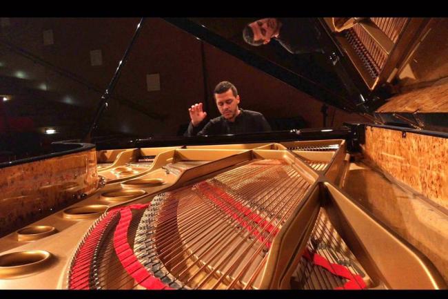 Santandereano gana Premio Mundial de Piano en Francia