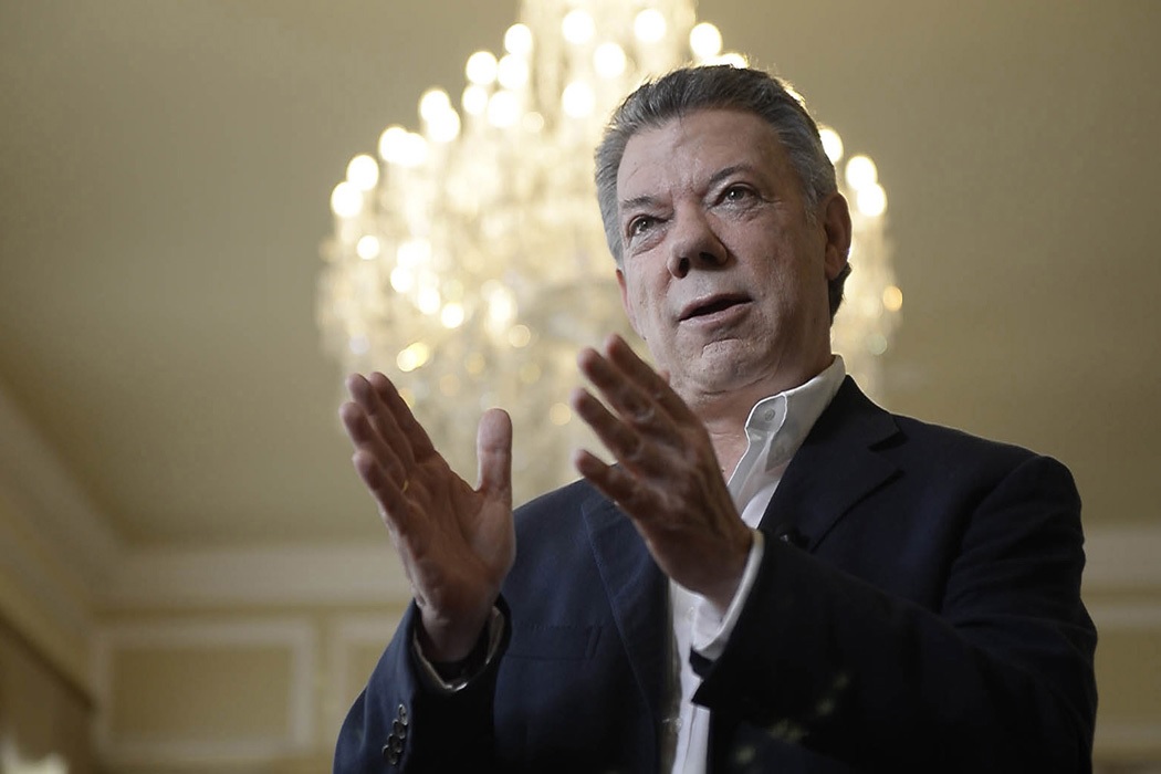 Santos afirma que ve cerca la caída del régimen de Maduro