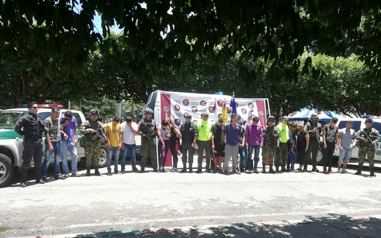 Fueron capturadas 15 personas por rebelión y microtráfico