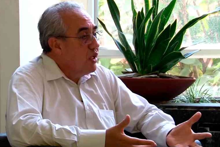 Pablo Elías González, nuevo director de la UNP