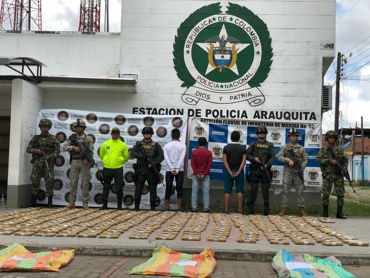Tres capturados por tráfico y porte de estupefacientes