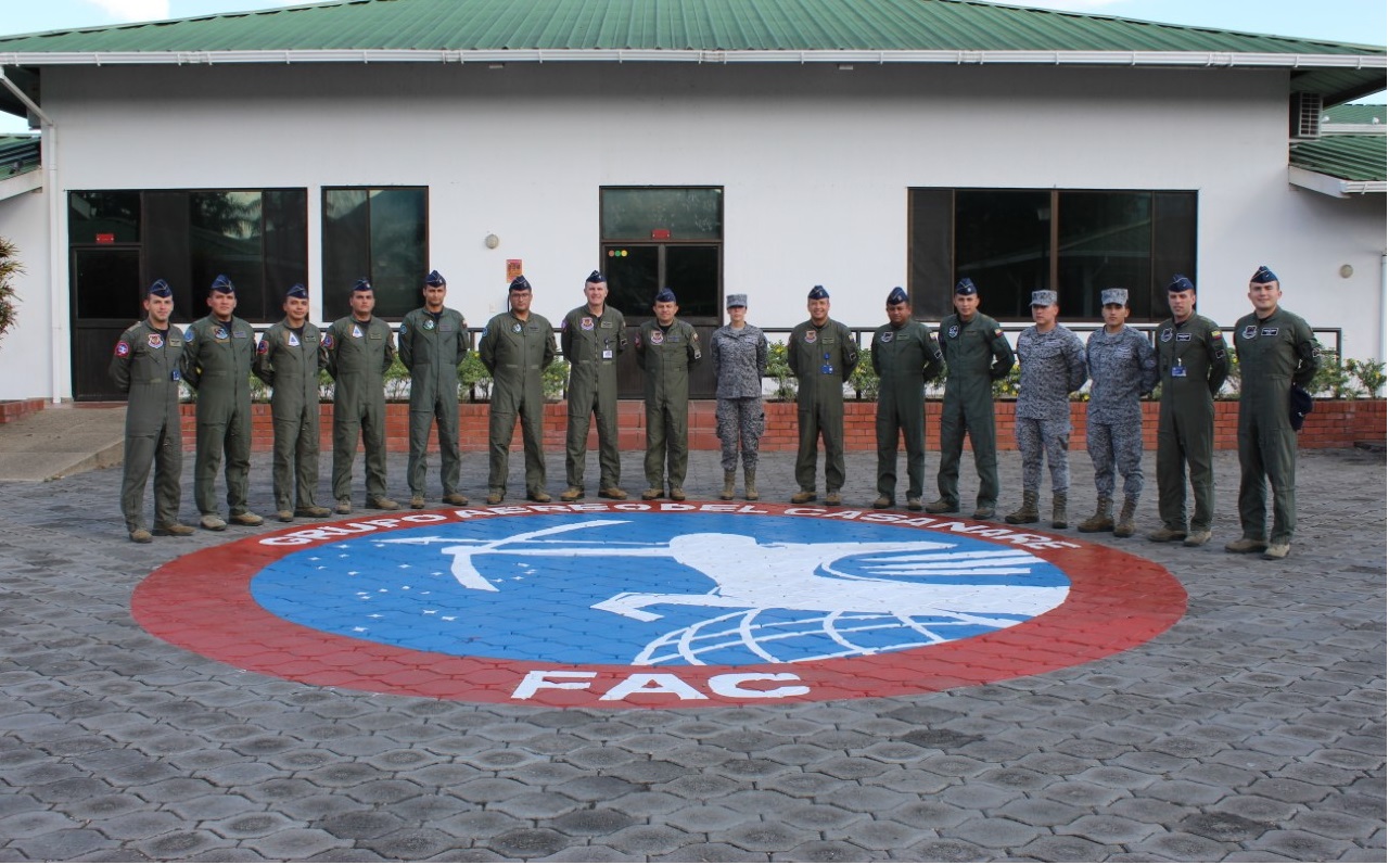 Nueve Suboficiales realizaron curso de Técnico Tripulante de vuelo del Caravan