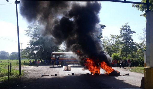 Protestas por desaparición de comerciante en frontera de Venezuela