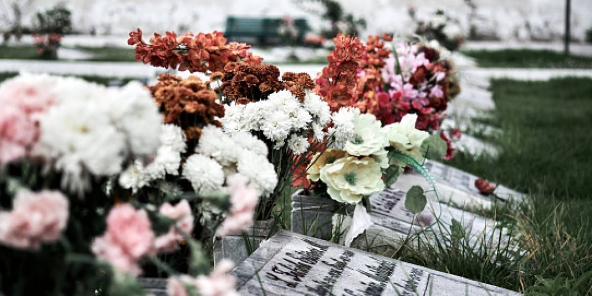 Gobierno plantea gravar con IVA a los funerales