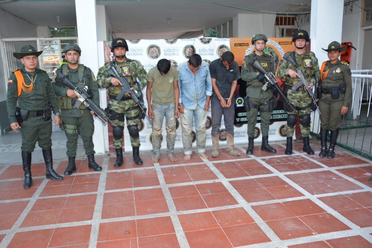 Fueron capturadas tres personas dedicadas al hurto de ganado