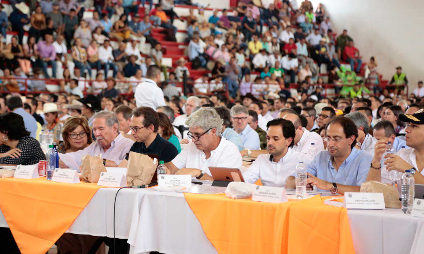 Gobierno nacional anuncia incremento del 56% en el presupuesto de regalías para el Casanare y que llevará energía eléctrica a 1.709 nuevos usuarios de siete municipios