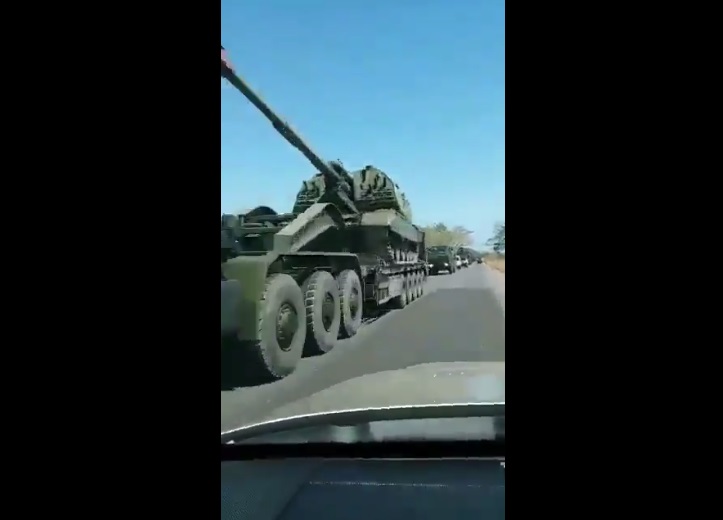 ¿En guerra? Tropas venezolanas se movilizan a la frontera colombiana