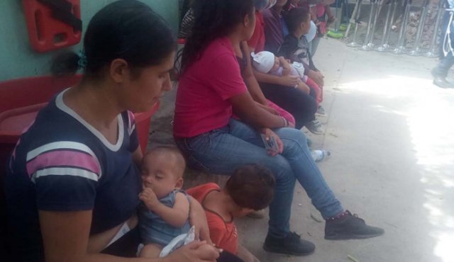 En la frontera las madres son el grupo más vulnerable