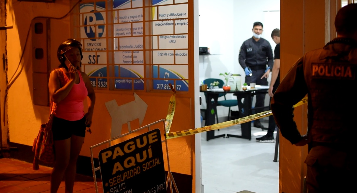 Hombres armados atracaron y amordazaron a dos personas dentro de un establecimiento comercial en Arauca