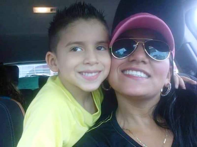 Deudas ‘gota a gota’ y otras razones por las que mujer se suicidó con su hijo, en Ibagué