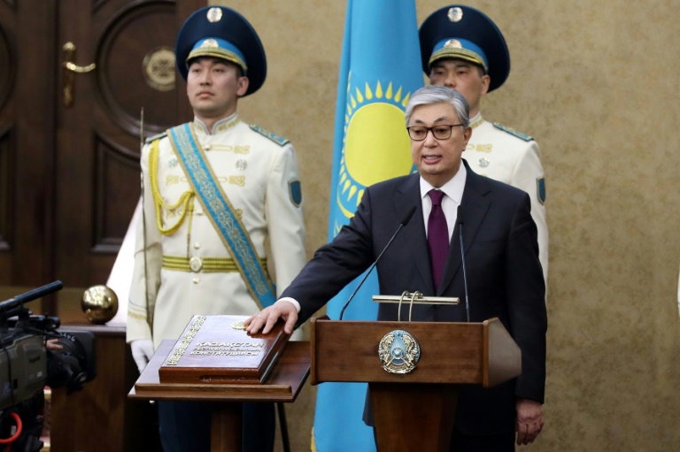 Nuevo presidente de Kazajistán propone llamar Nursultán a la capital del país