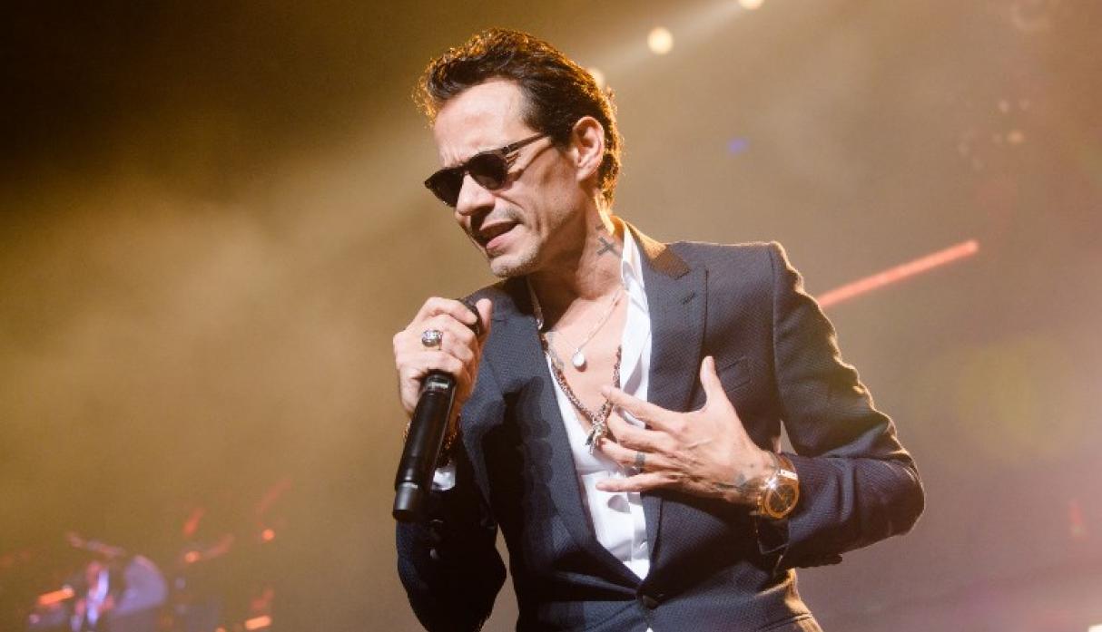 Marc Anthony, se convierte en el primer latino en ser reconocido por el antiguo club de Harvard