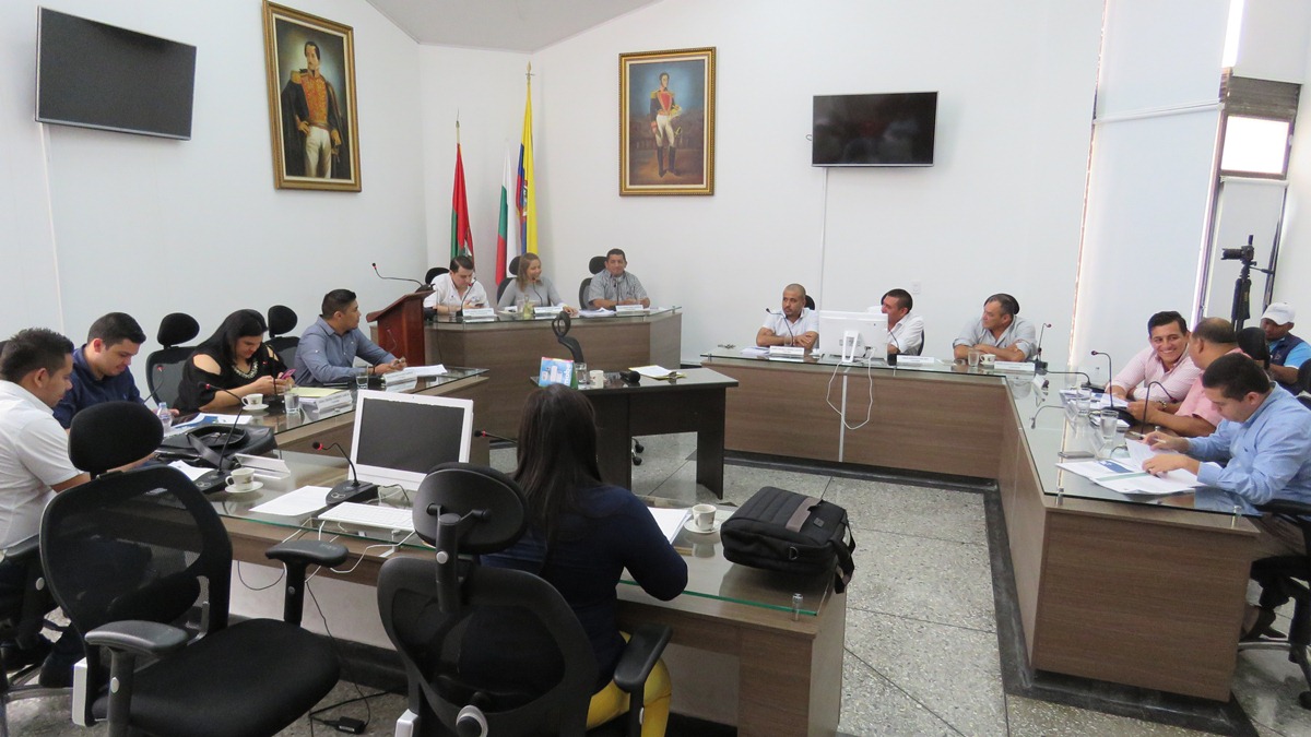 Concejo de Arauca debate modificación del impuesto de alumbrado público