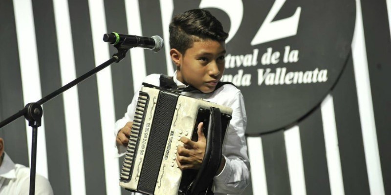Sergio Luis Moreno Fragozo es el nuevo rey Juvenil del Festival Vallenato 2019