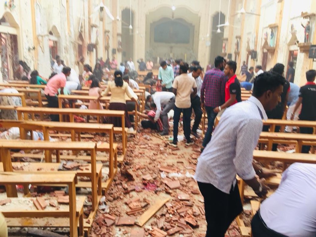 290 muertos y 500 heridos en Sri Lanka en una cadena de atentados suicidas a iglesias y hoteles