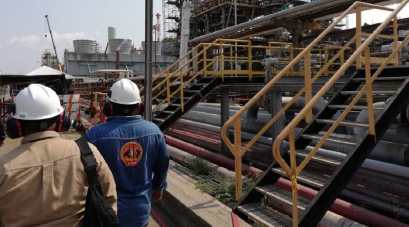 Persisten amenazas contra trabajadores de la industria petrolera