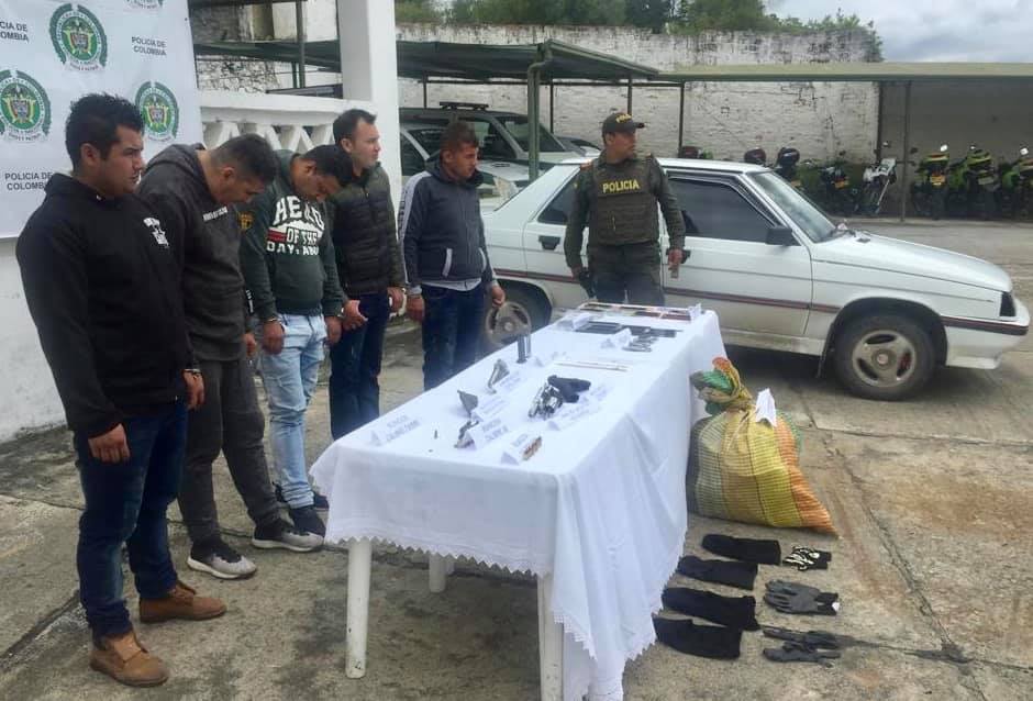Cayó banda de atracadores que azotaba a viajeros de la Vía de la Soberanía