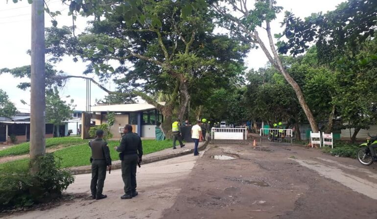 Con explosivos atacaron CAI del barrio 1 de Enero de la capital araucana