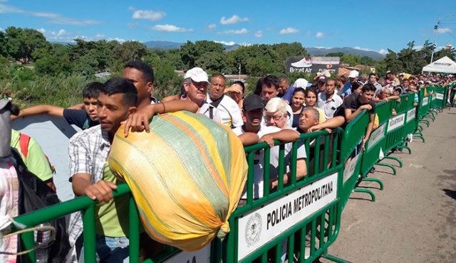 Contralor pone la lupa a dinero para inmigrantes