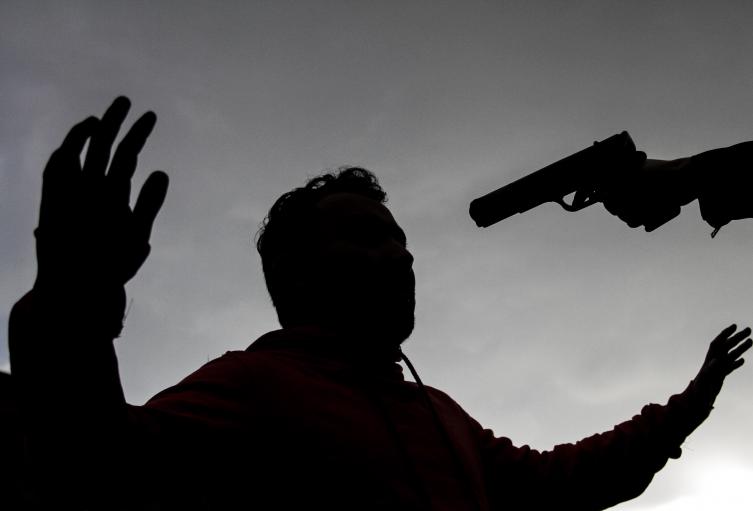 Sicario en bicicleta asesinó a un venezolano e hirió a otro en La Mediagua, Arauca