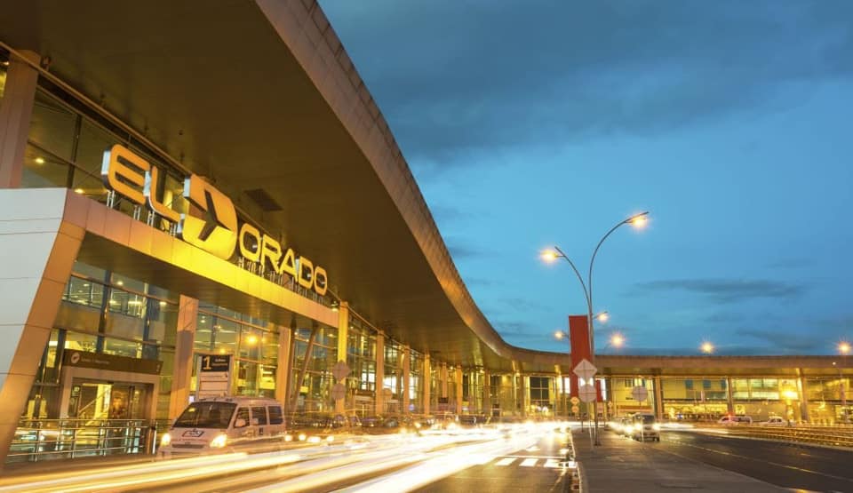 Cierre de las operaciones en el aeropuerto El Dorado y restricciones en el espacio aéreo por el 20 de Julio