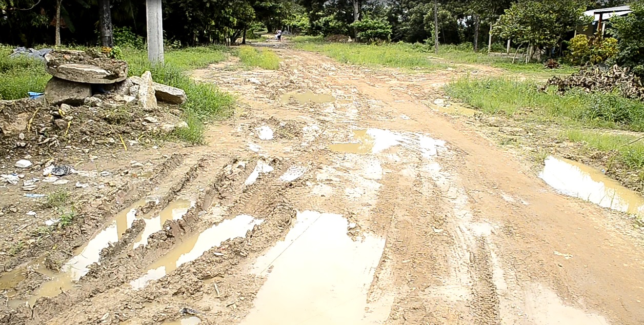 Inaccesible se encuentra el barrio Olímpico de Arauca por la pésima condición de la vía