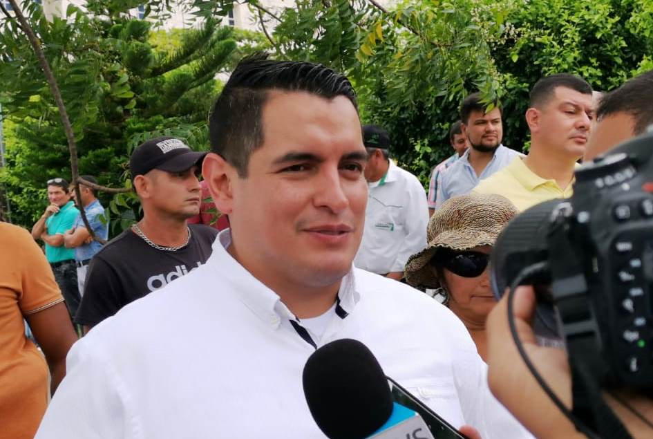 Vamos a trabajar con nuestros compañeros de tolda: Ronald Velandia, avalado por CD a la Alcaldía de Arauca