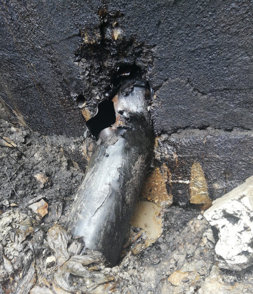El derrame de crudo que se registró la vereda Miralindo- Toledo fue por un atentado al oleoducto Caño Limón-Coveñas.