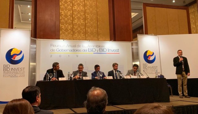 La mayor urgencia en América Latina es revertir el deterioro de Venezuela: BID