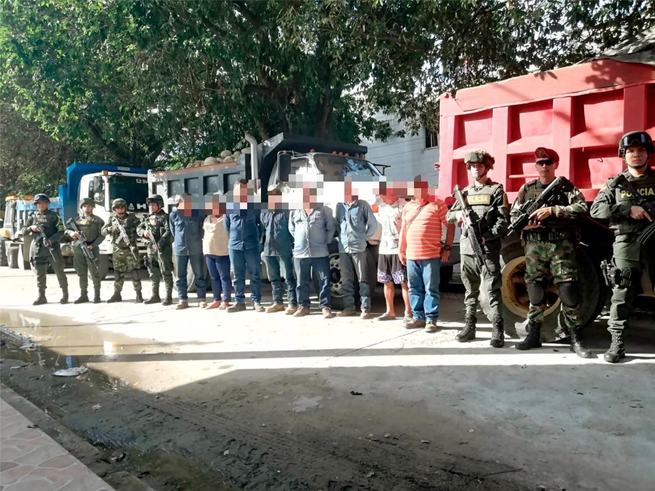 Ejército capturó a 8 personas dedicadas a la explotación ilícita de yacimientos mineros en Saravena
