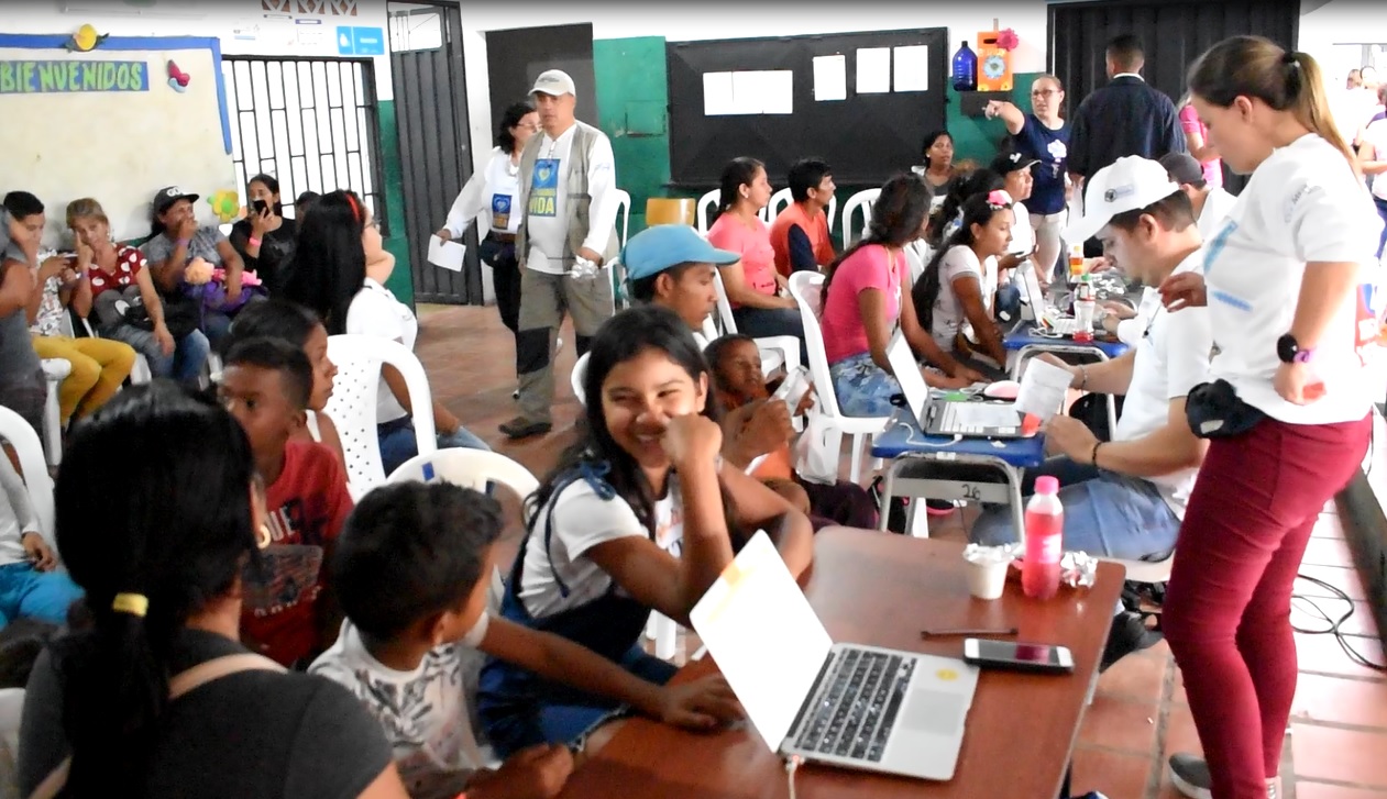 Patrulla Aérea Colombiana brindó atención en salud a más de 800 ciudadanos venezolanos