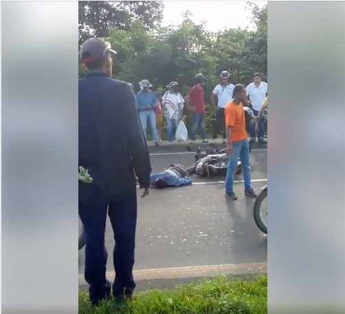 Grave accidente de tránsito se registró en la avenida Juan Farfán en la capital araucana