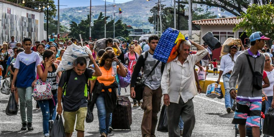Venezuela necesita reducir su población