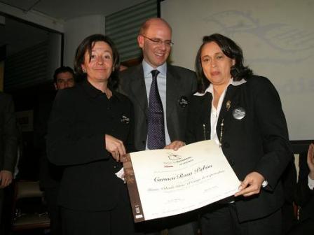 Recuerdos: Hace 12 años Carmen Rosa Pabon fue galardonada con el premio ‘Orlando Sierra al Coraje de un Periodista’