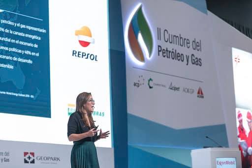 Crecimiento del sector al servicio de la diversificación económica: la apuesta del Gobierno