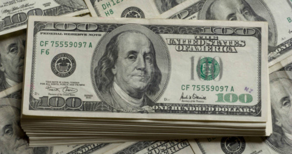 Dólar alcanza su precio más alto de la historia en Colombia