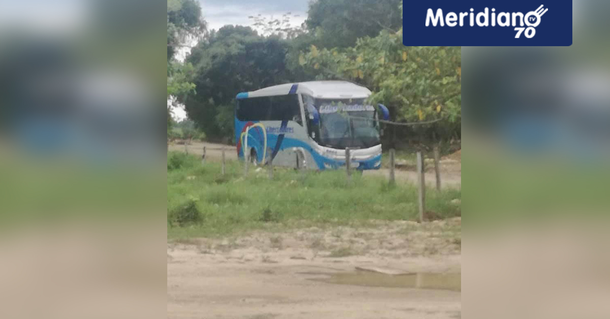 En zona rural de Arauquita la guerrilla abandonó un bus, al parecer cargado con explosivos