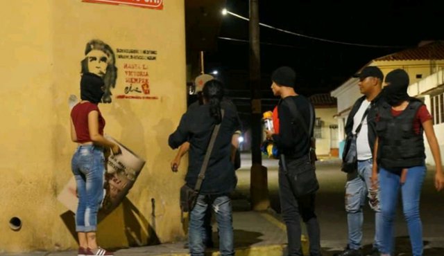 Grupos armados reclutan niños para que trabajen con ellos: FundaRedes
