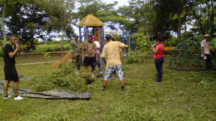Comunidad de Flor de mi Llano denunció corrupción por incumplimiento en construcción de obra