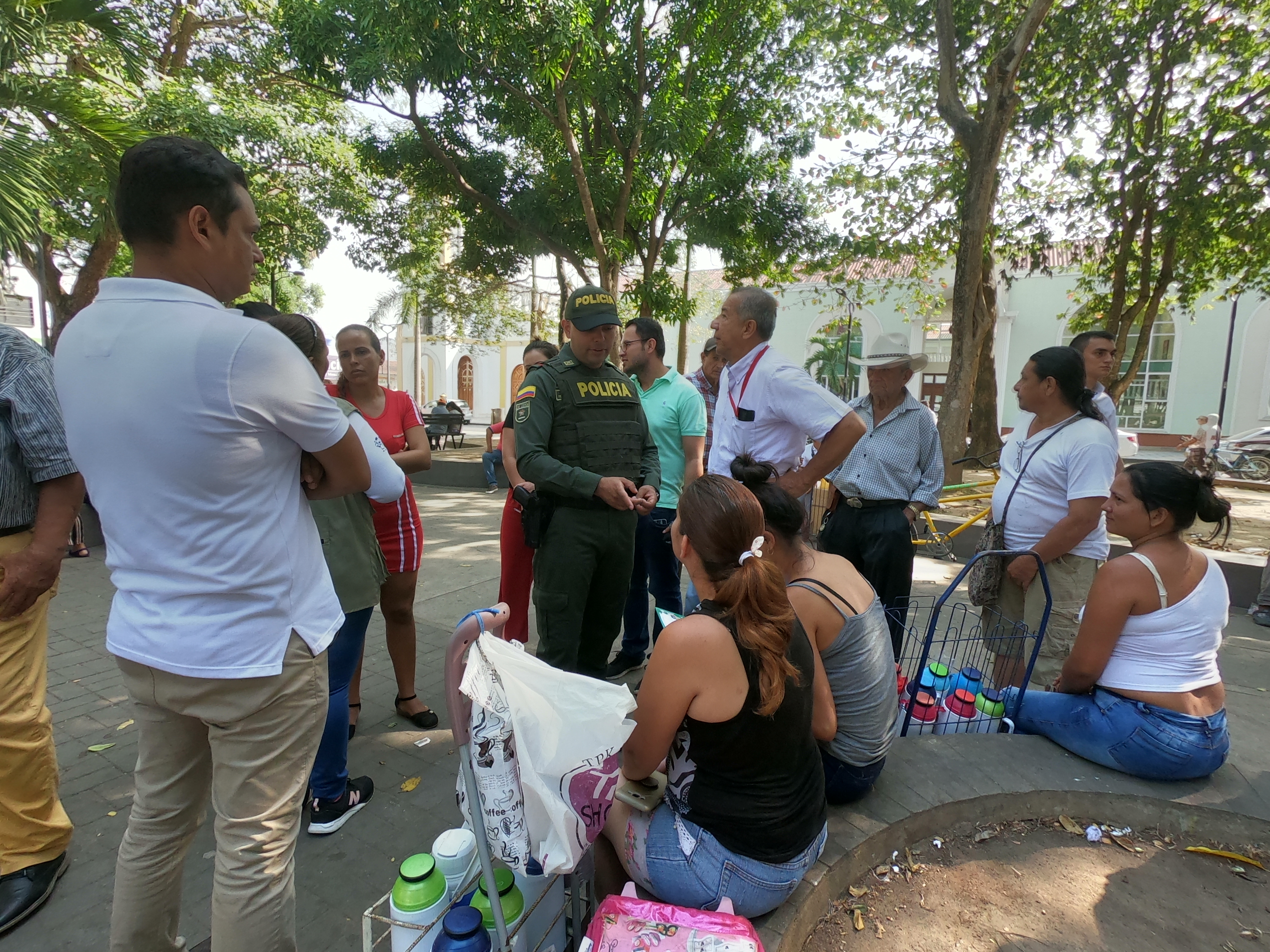 Jornada de sensibilización ambiental en el parque Simón Bolívar