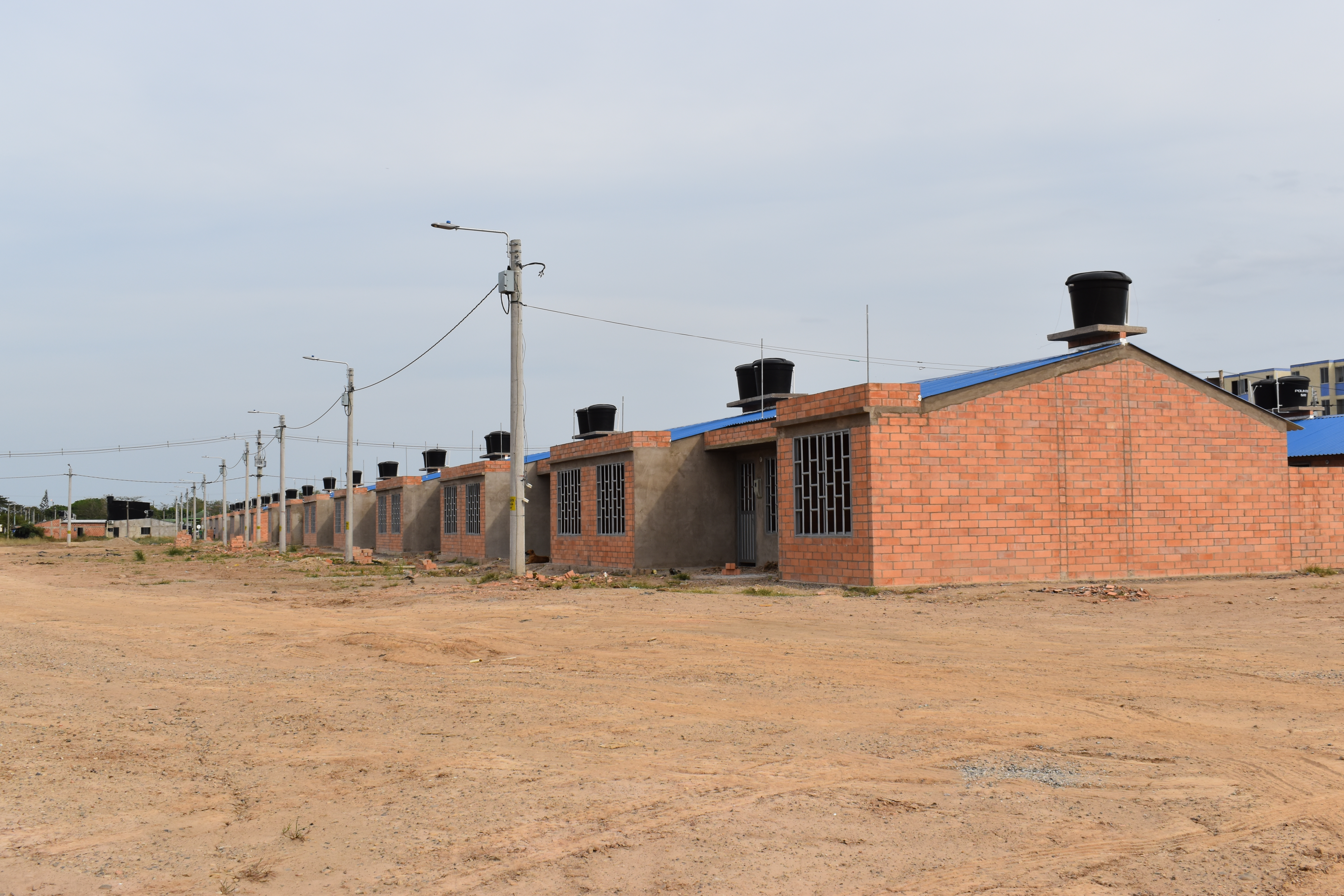 Proyecto «Senderos de Playitas» ¿Casas en el aire?